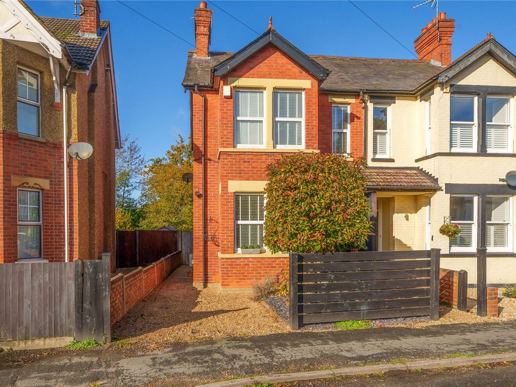 4 bed semidetached house for sale in Gordon Avenue, Camberley, Surrey