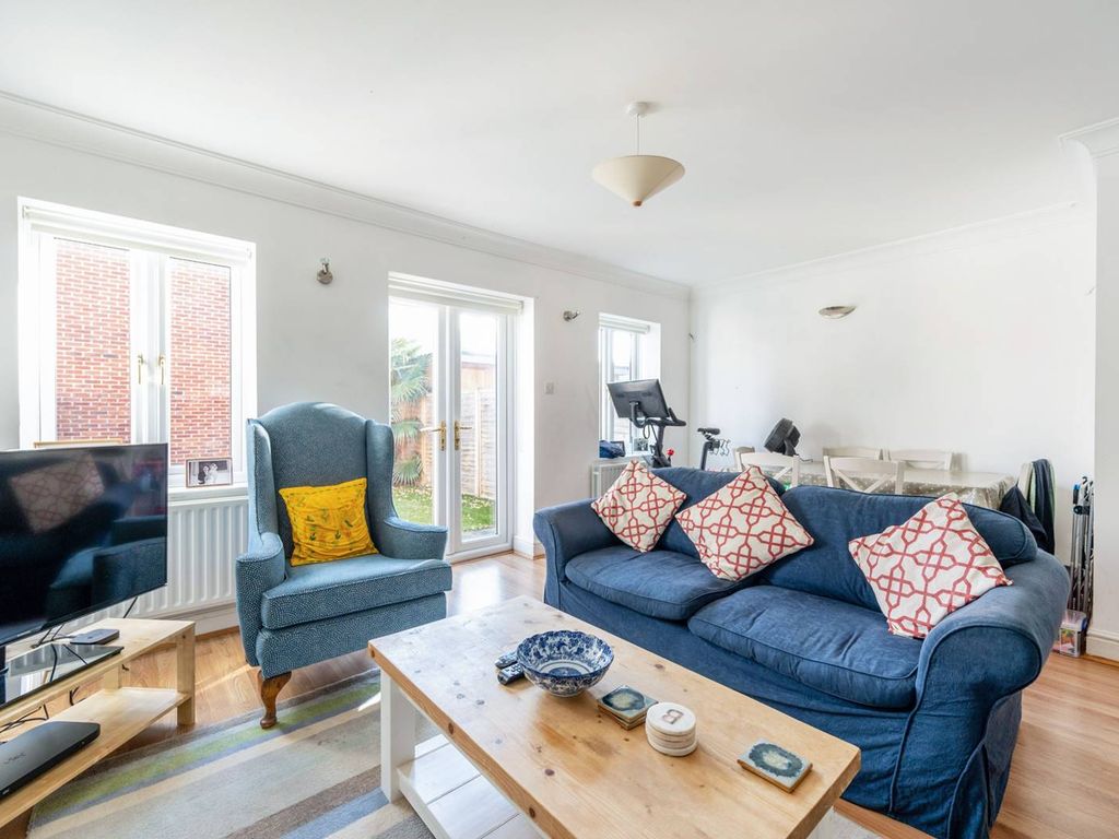 Wellington Mews, Streatham Hill, London SW16