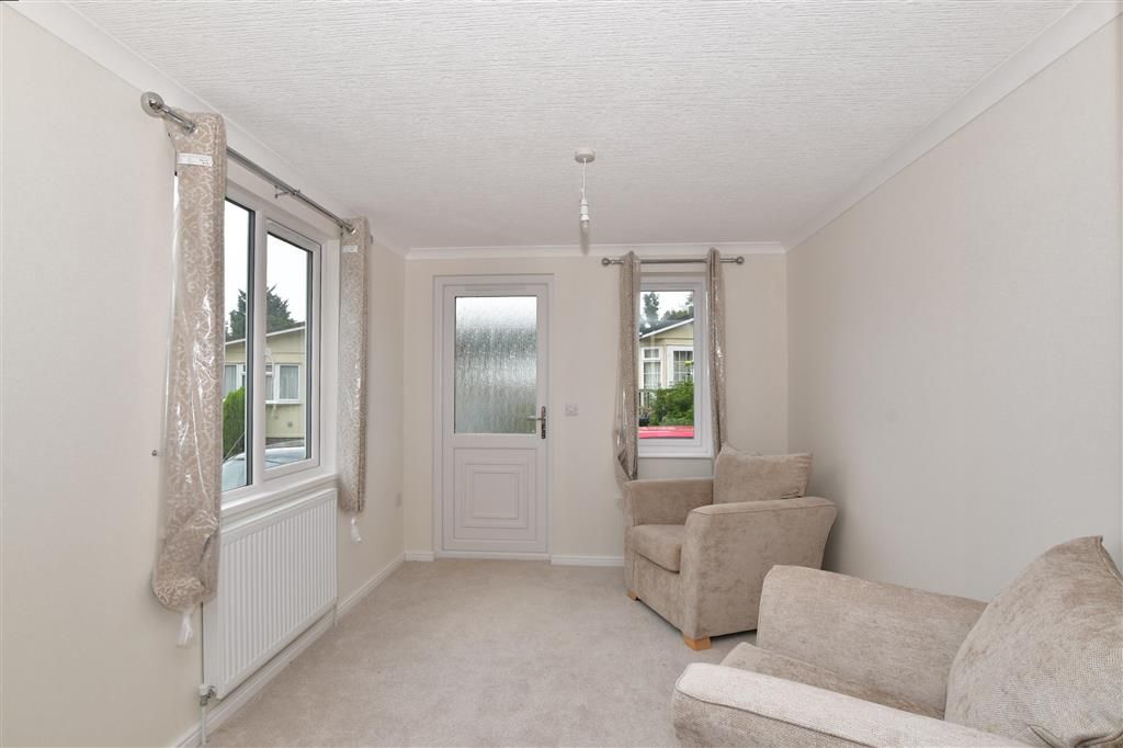 1 bed mobile/park home for sale in East Hill Road, Knatts Valley