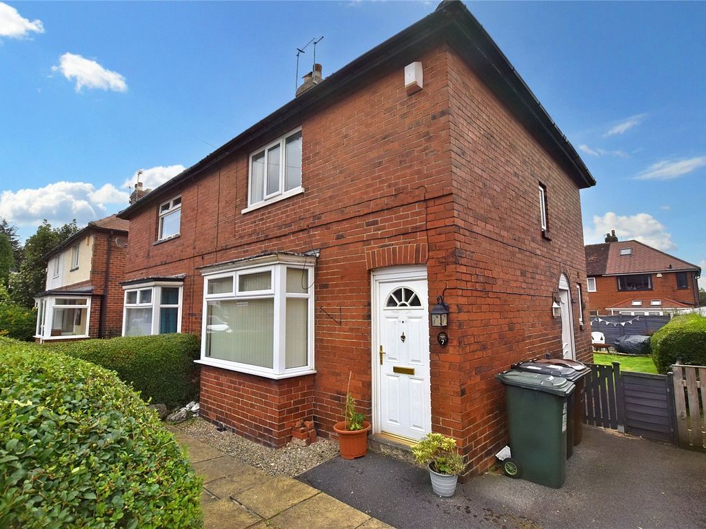 2 bed semidetached house for sale in Homefield Avenue, Morley, Leeds