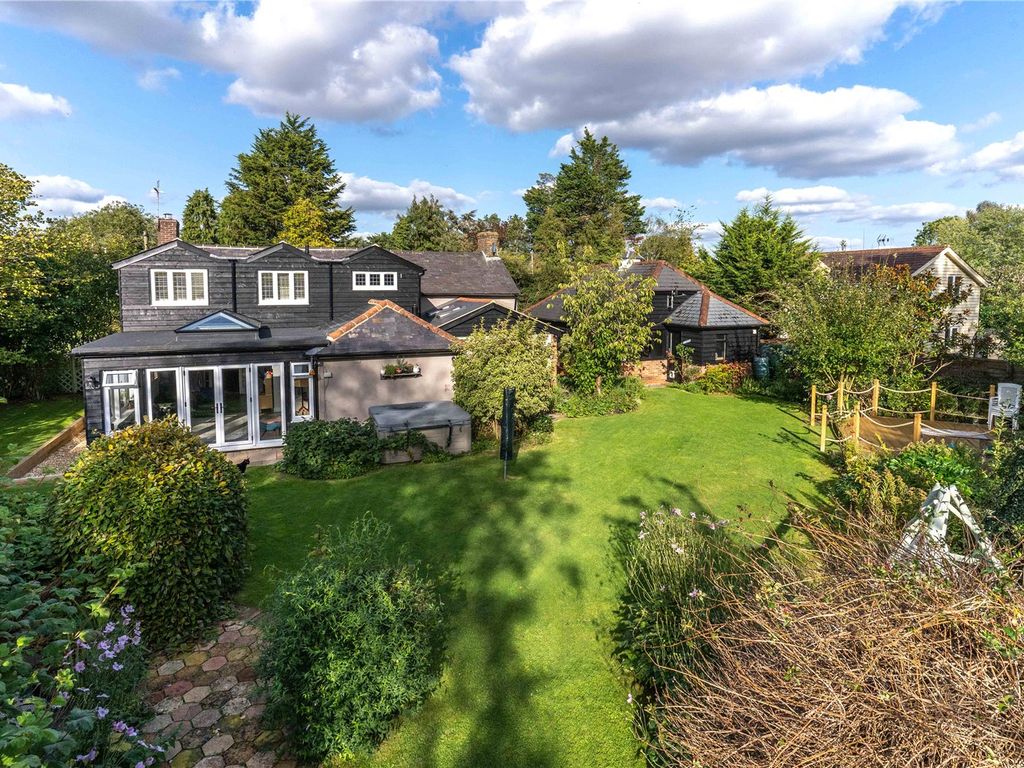 4 bed detached house for sale in Bullocks Lane, Takeley, Essex CM22, £