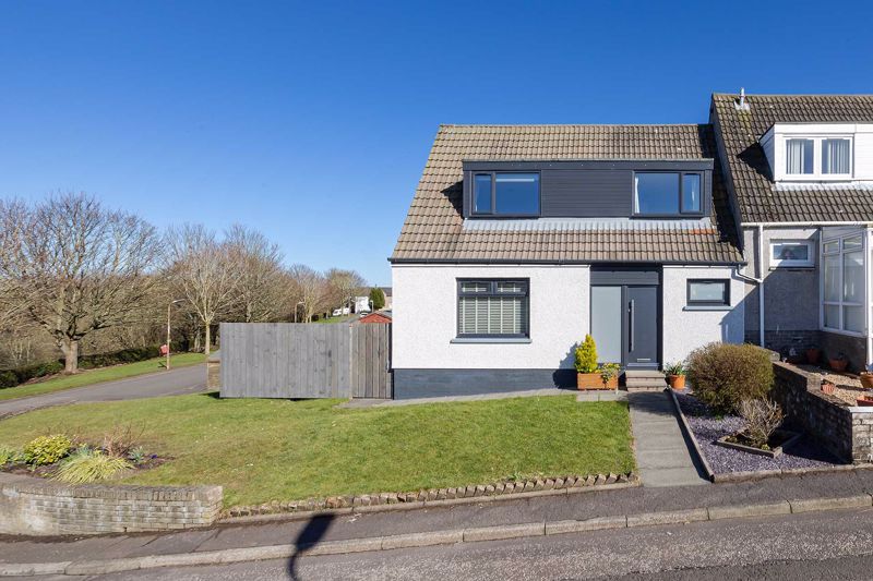 3 bed semidetached house for sale in 13 Willowdean, Bridgend