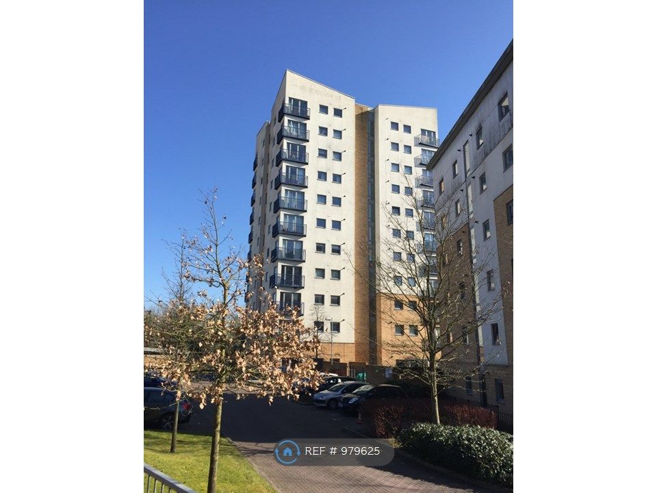 1 bed flat to rent in Priestley Road, Basingstoke RG24, £925 pcm Zoopla