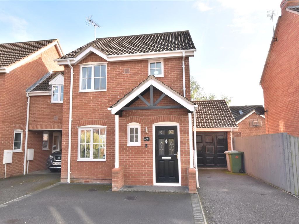 3 bed linkdetached house for sale in Stirling Drive, Coddington