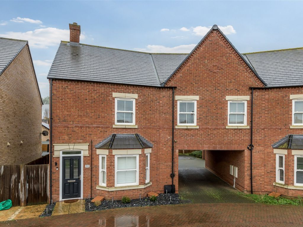 2 bed for sale in Collings Crescent, Biggleswade SG18, £