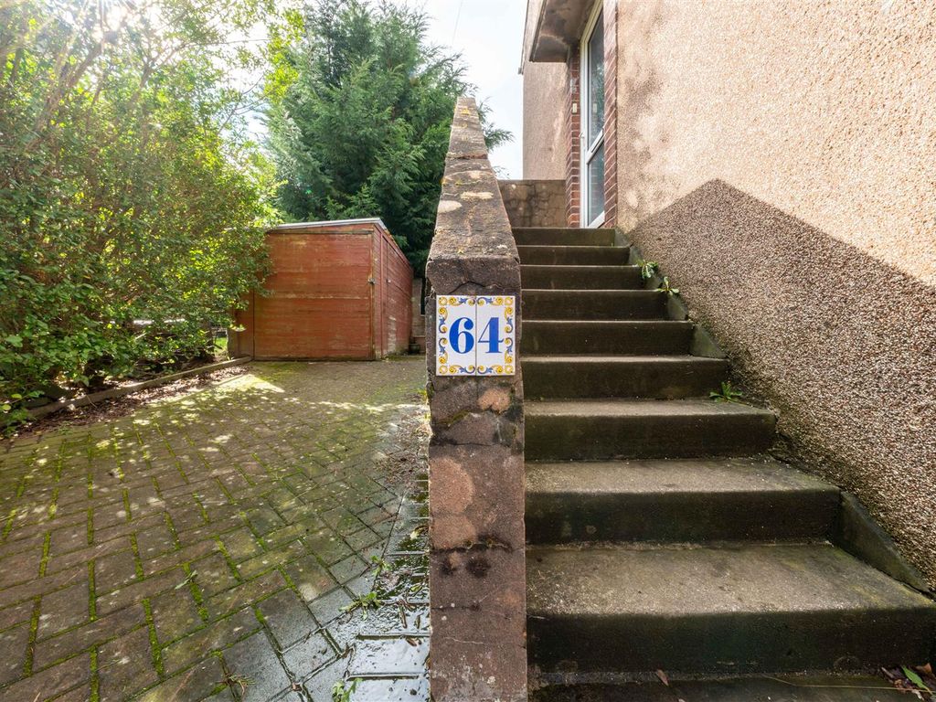 2 bed flat for sale in Dunsinane Drive, Perth PH1, £98,000 Zoopla