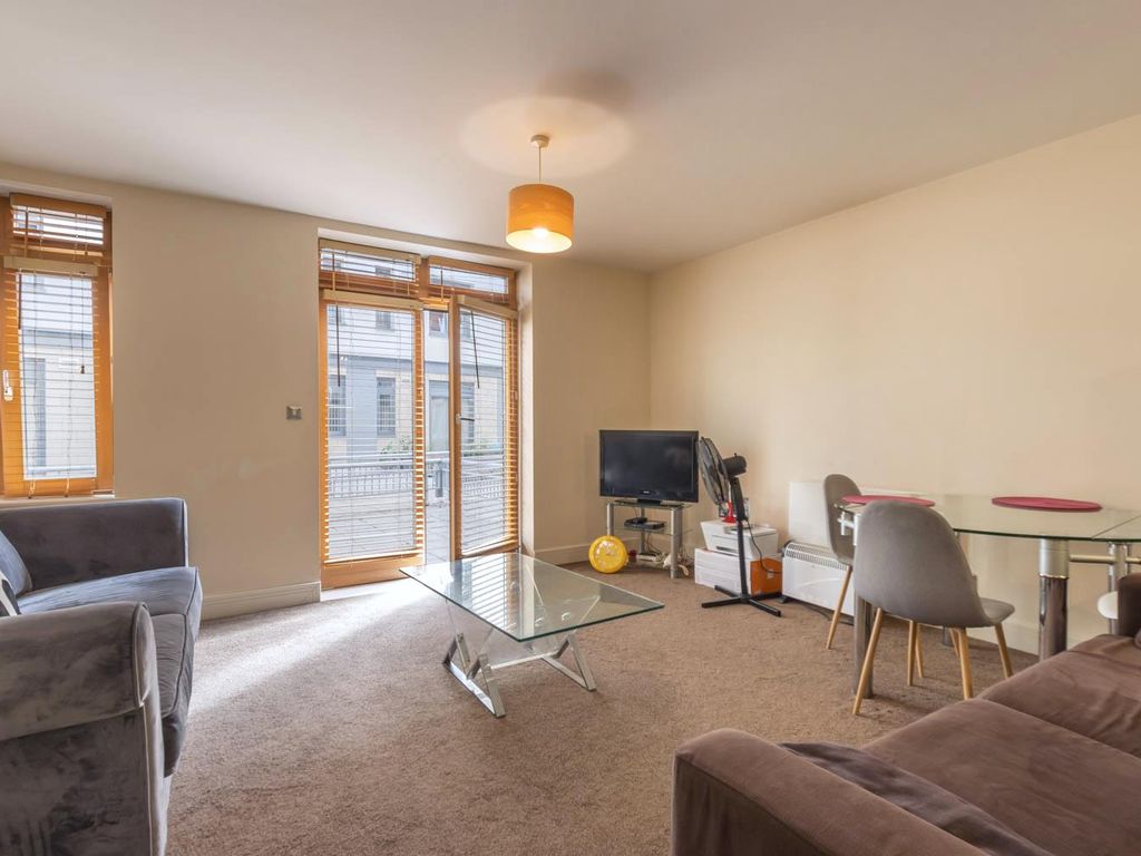 1 bed flat to rent in Postbox, Upper Marshall Street B1, £950 pcm Zoopla