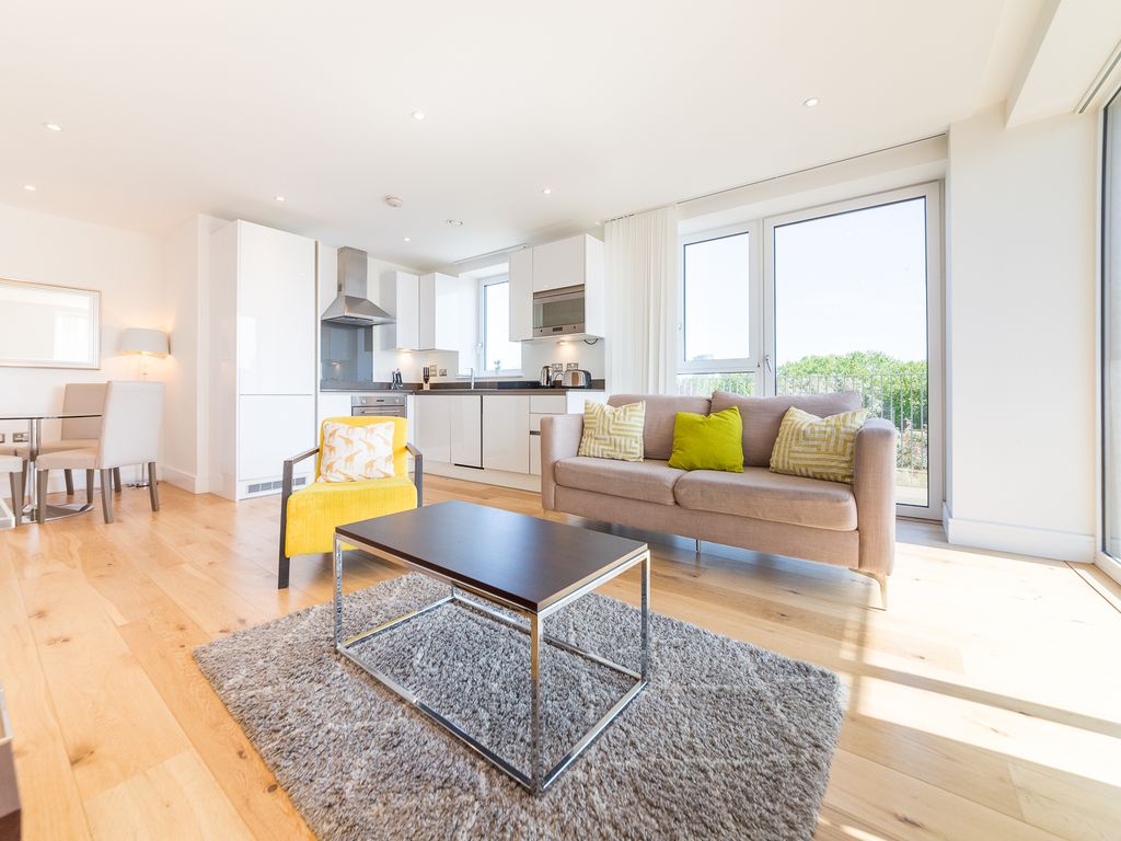 2 bed flat to rent in Prince Court, 5 Nelson Street, Canning Town