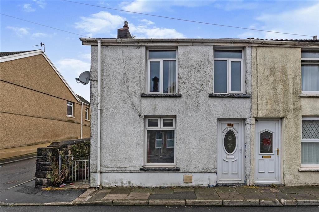 2 bed end terrace house for sale in High Street, Nantyffyllon, Maesteg