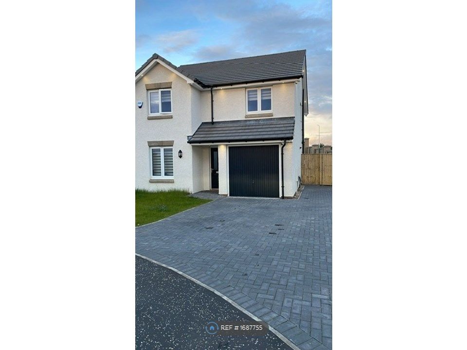 4 bed detached house to rent in Ballindalloch Drive, Newarthill