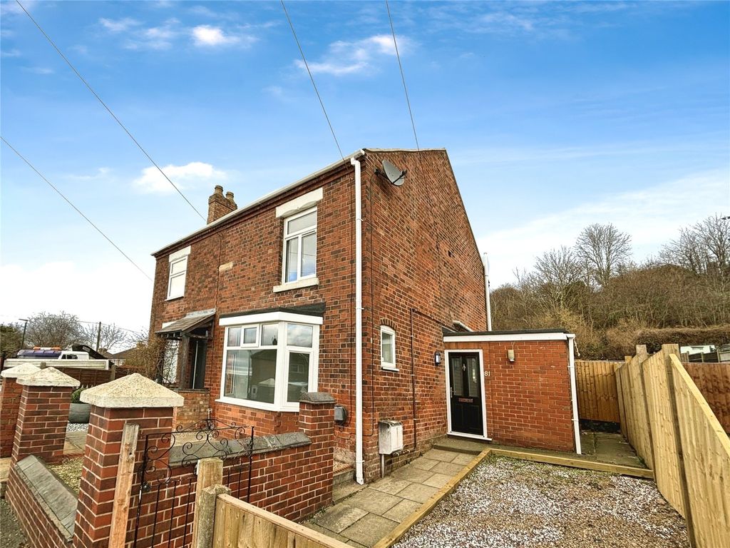 2 bed semidetached house to rent in Bank Street, Castle Gresley