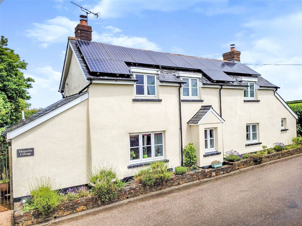 3 bed detached house for sale in Kings Nympton, Umberleigh EX37 Zoopla