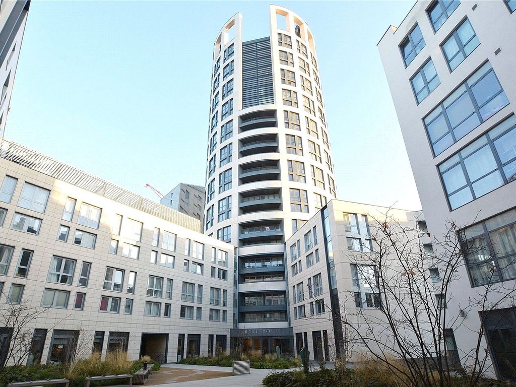 Studio to rent in Eagle Point, London EC1V, £2,250 pcm Zoopla