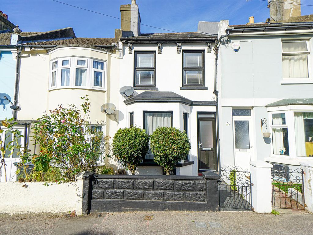 3 bed terraced house for sale in St. Road, Hastings TN34, £