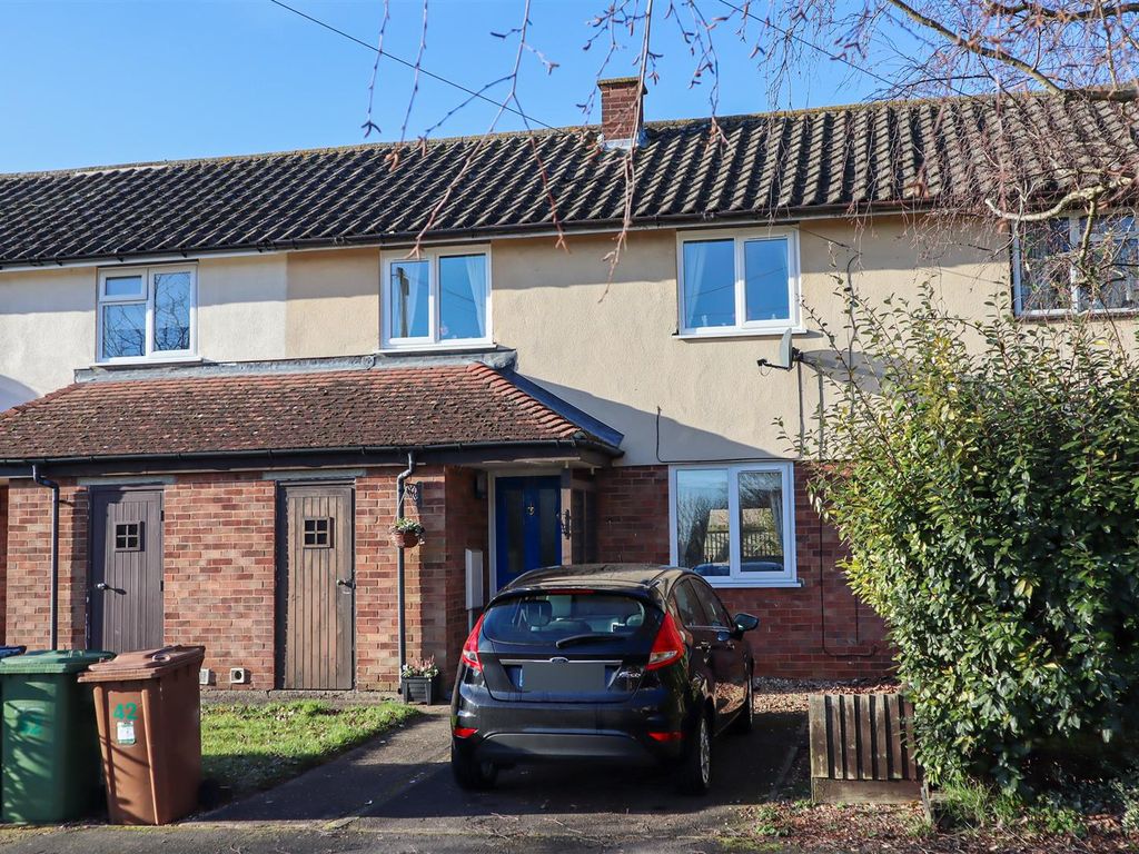 2 bed terraced house for sale in Maltby Close, Wittering, Peterborough