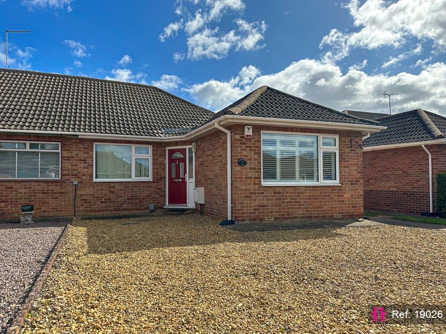 3 bed semidetached bungalow for sale in Storrington Way, Werrington