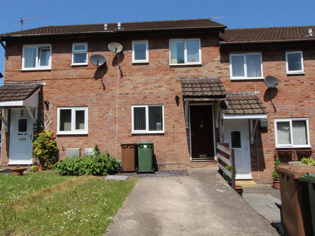2 bed terraced house for sale in Craig Ysguthan, Llanbradach