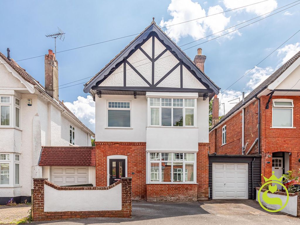 4 bed detached house for sale in Parkstone Avenue, Parkstone, Poole