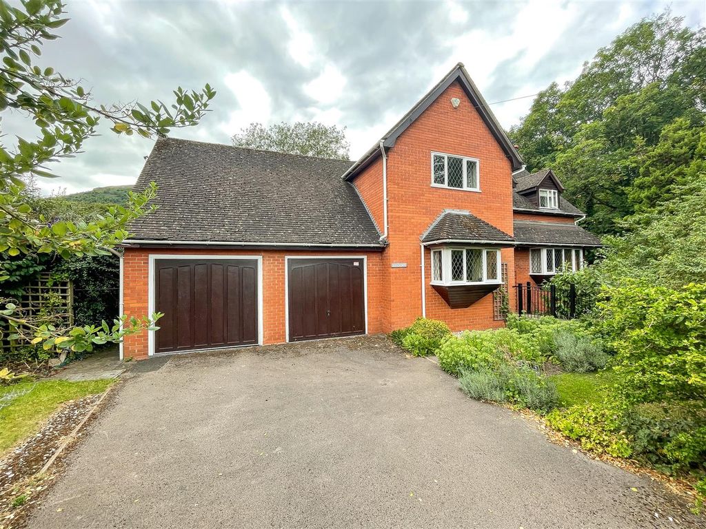 5 bed detached house for sale in Albert Park Road, Malvern WR14 Zoopla
