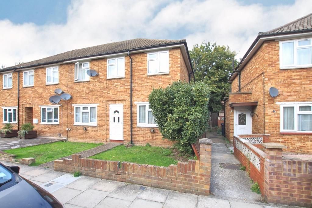 2 bed for sale in Melrose Drive, Southall UB1 Zoopla