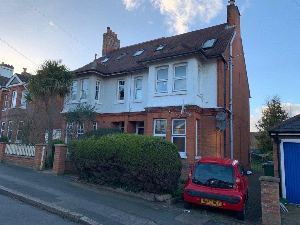 7 bed semidetached house for sale in St. Michaels Road, Aldershot