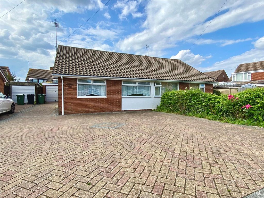 2 bed bungalow for sale in Mayfield Drive, Hucclecote, Gloucester