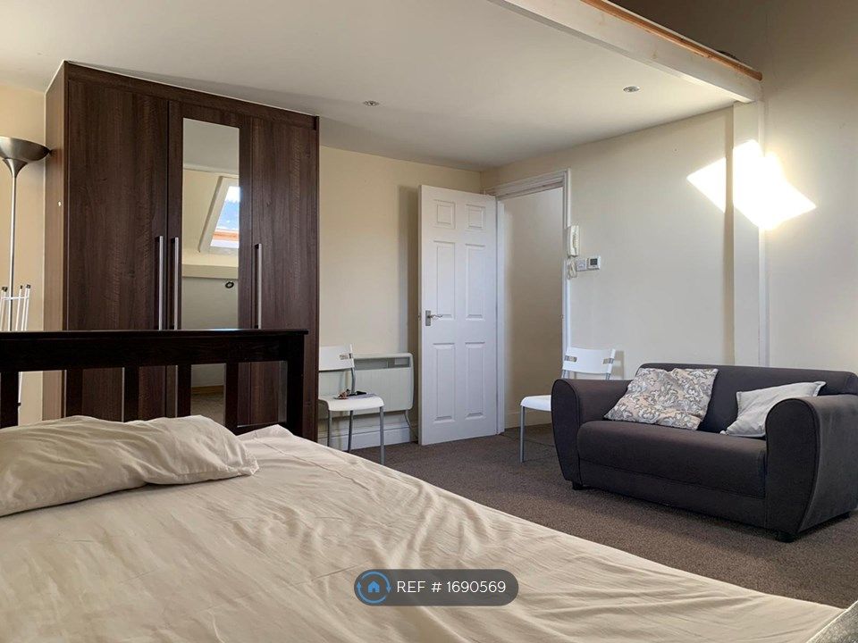 1 bed flat to rent in Upton Road, Slough SL1 Zoopla