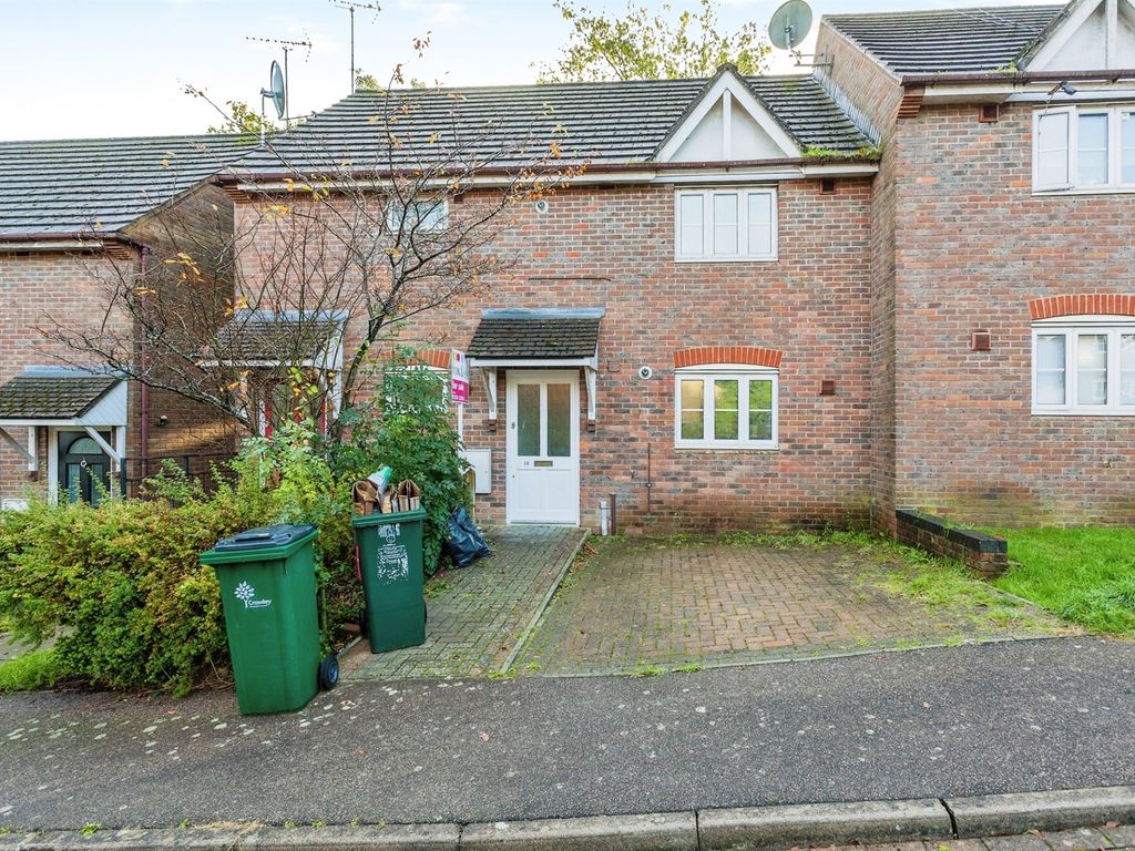 1 bed property for sale in Faulkner Close, Pease Pottage, Crawley RH11