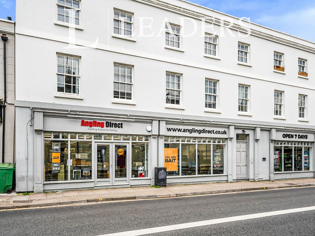 2 bed flat to rent in Portland Street, Cheltenham GL52 Zoopla