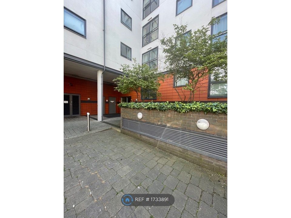 1 bed flat to rent in Church Street, Epsom KT17 Zoopla