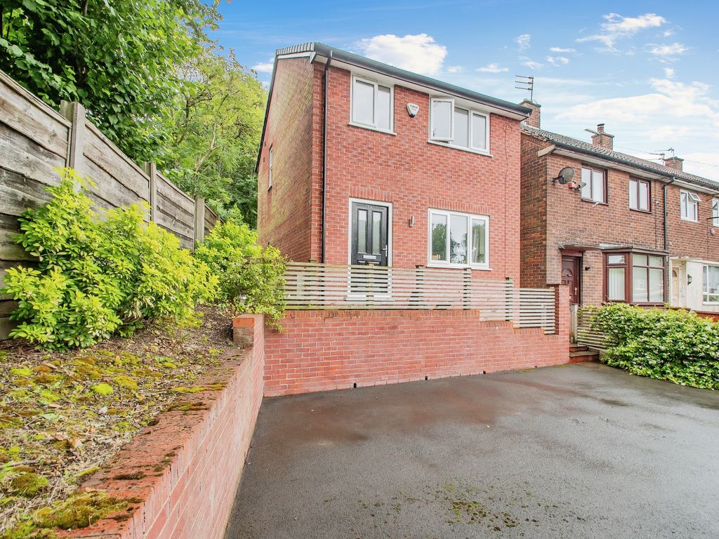 3 bed detached house for sale in Linksway, Swinton, Manchester, Greater