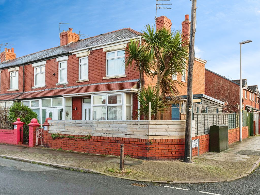 3 bed semidetached house for sale in Threlfall Road, Blackpool FY1, £