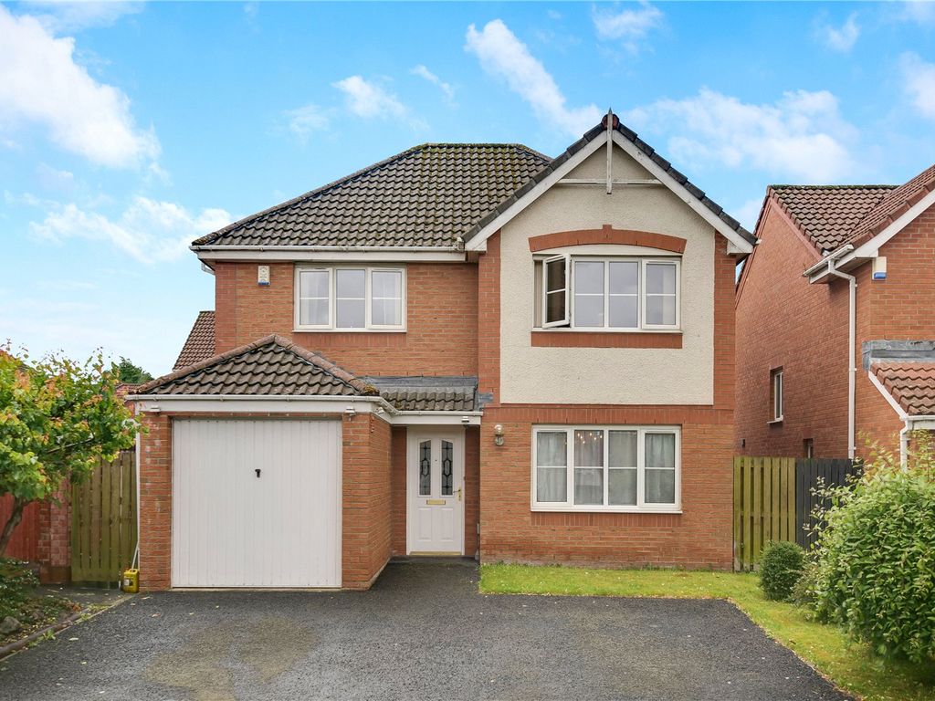 4 bed detached house for sale in Arrol Wynd, Cambuslang, Glasgow G72, £270,000 Zoopla