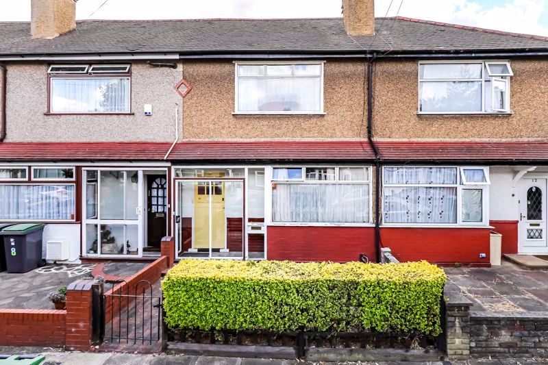 2 bed property for sale in Ingleton Road, London N18 Zoopla