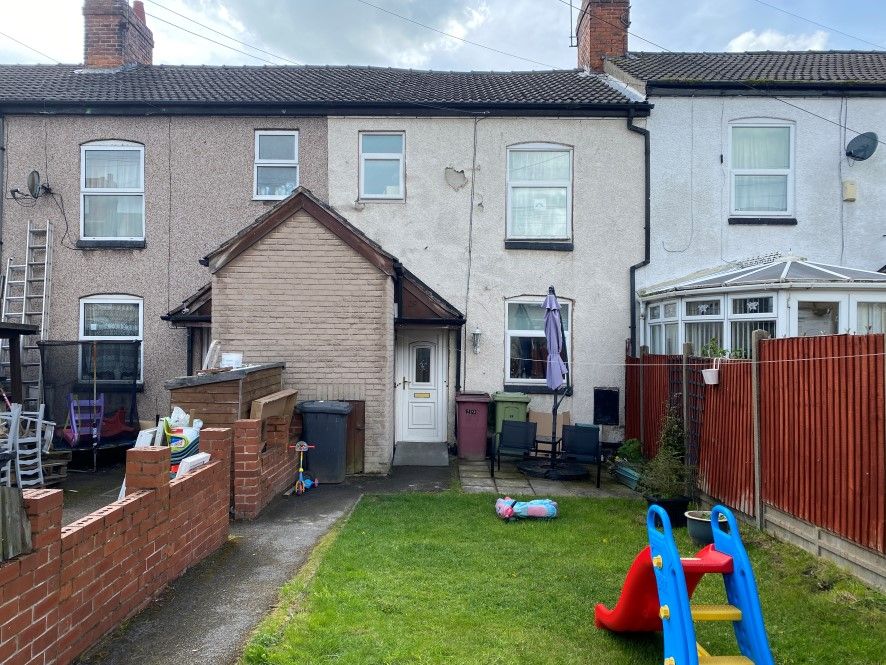 3 bed terraced house for sale in 29 Westlea, Clowne, Chesterfield