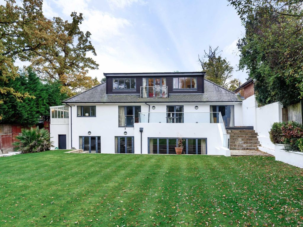 Lime Grove, Totteridge, London N20