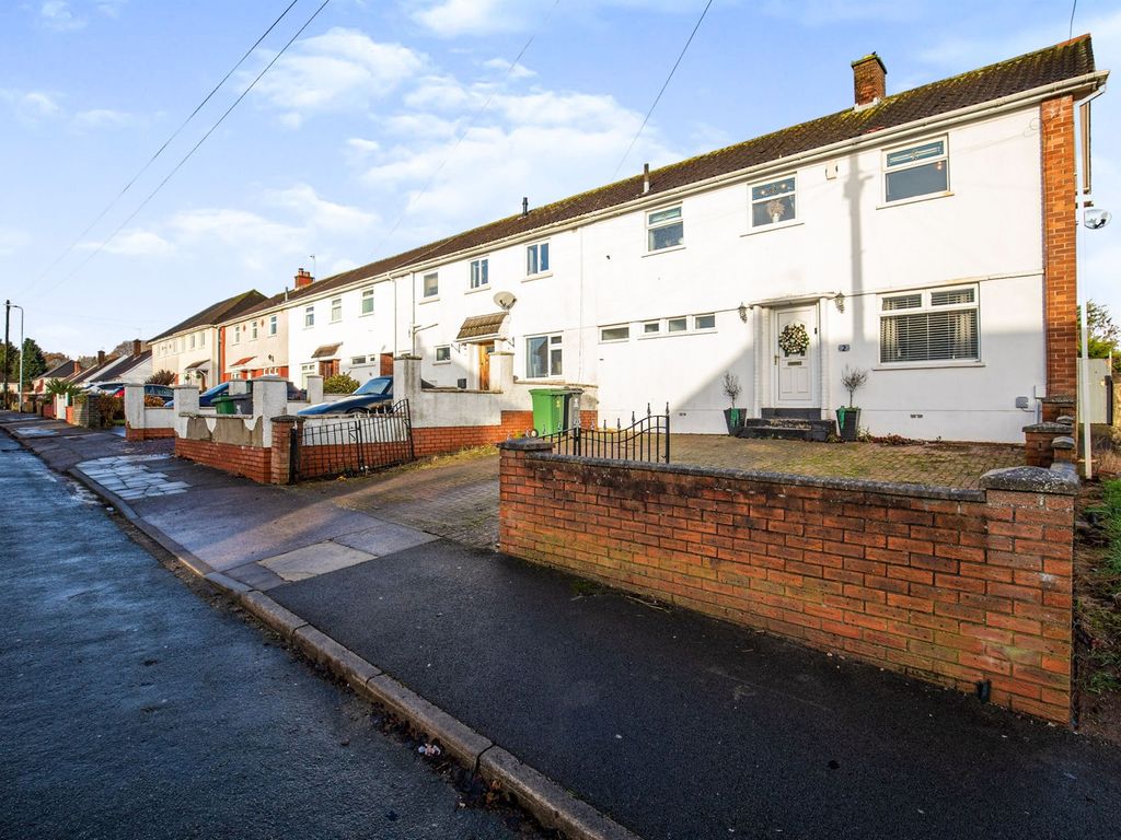 3 bed end terrace house for sale in St. Martins Crescent, Llanishen
