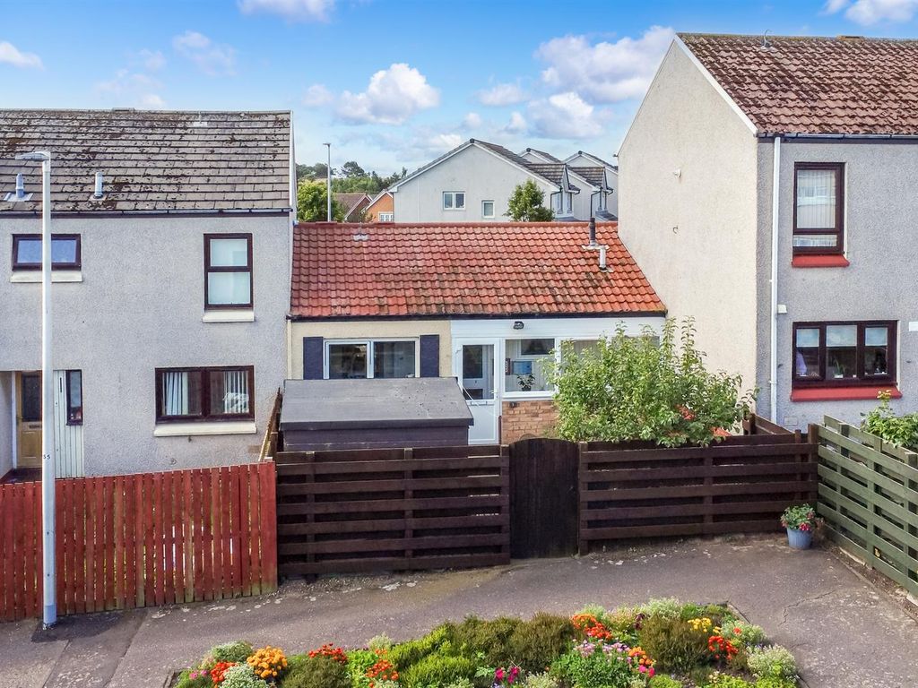 1 bed bungalow for sale in Fancove Place, Eyemouth TD14, £110,000 Zoopla