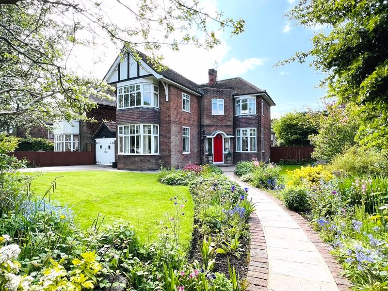 4 bed detached house for sale in Tadcaster Road, Dringhouses, York YO24