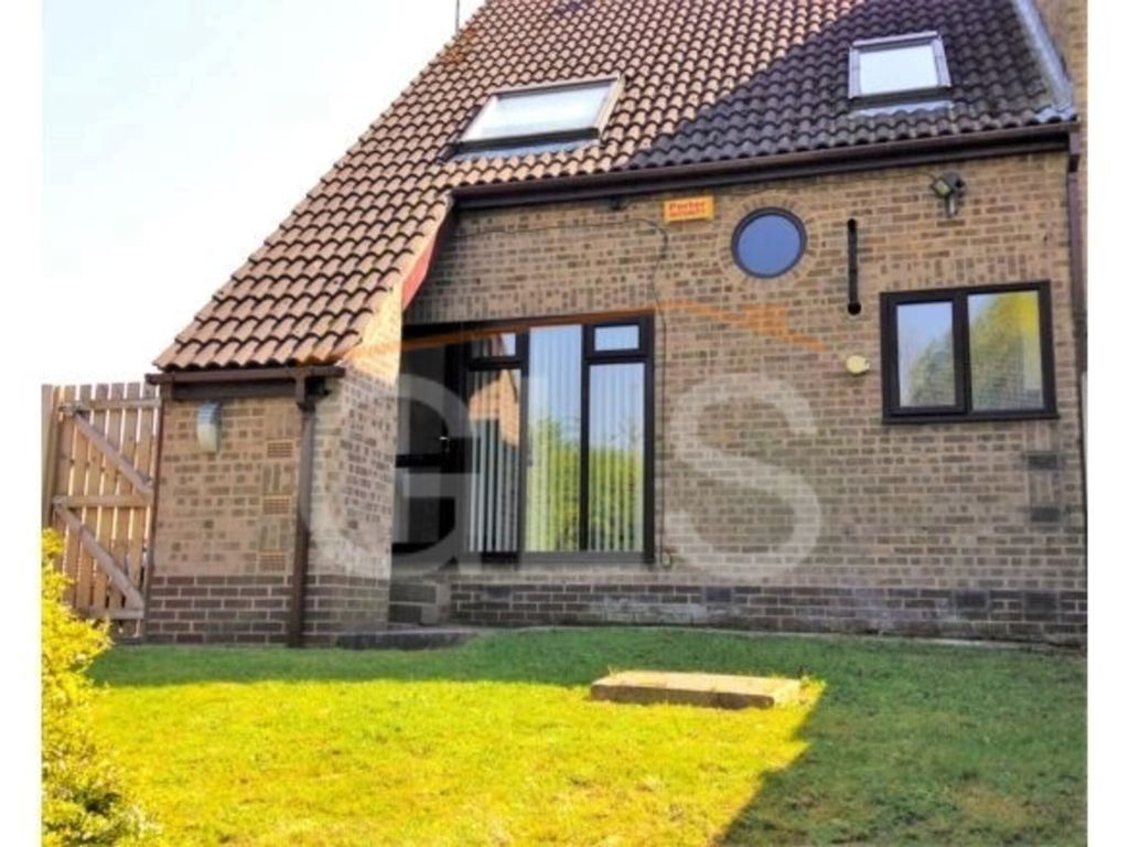 1 bed terraced house to rent in Roydfield Drive, Waterthorpe, Sheffield