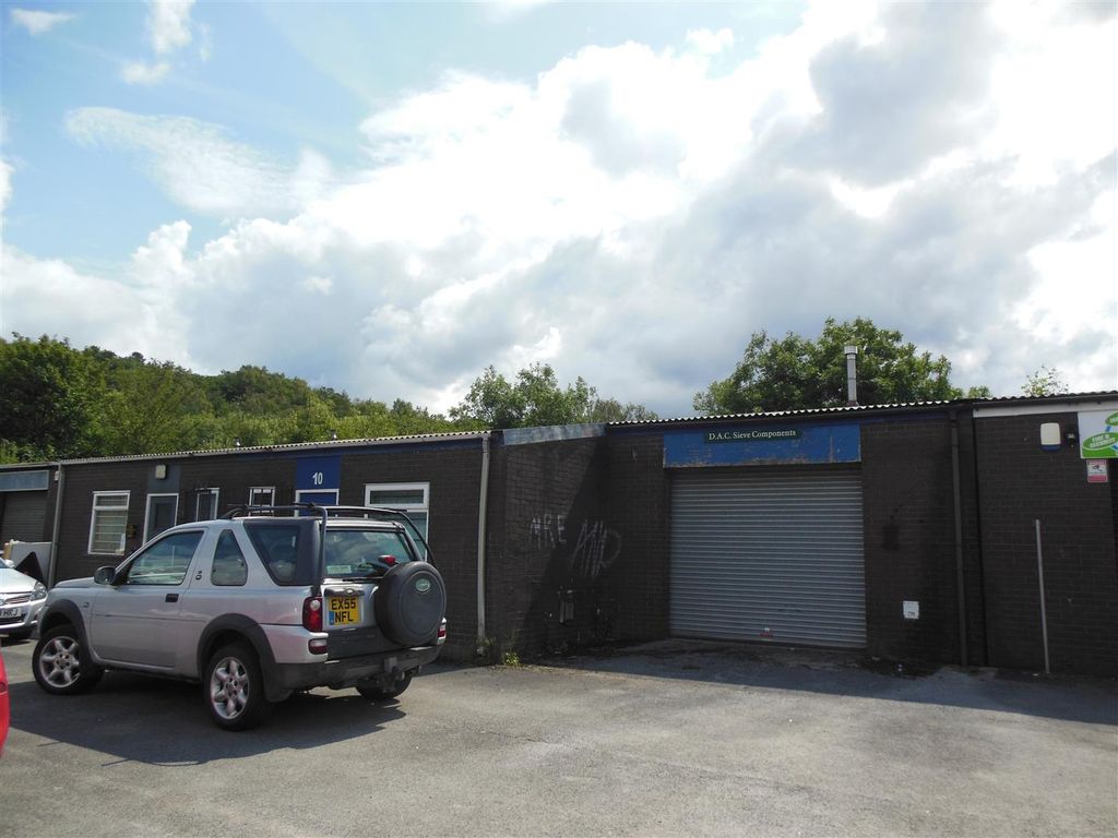Commercial property to let in Maplehurst Close, Burslem, StokeOnTrent