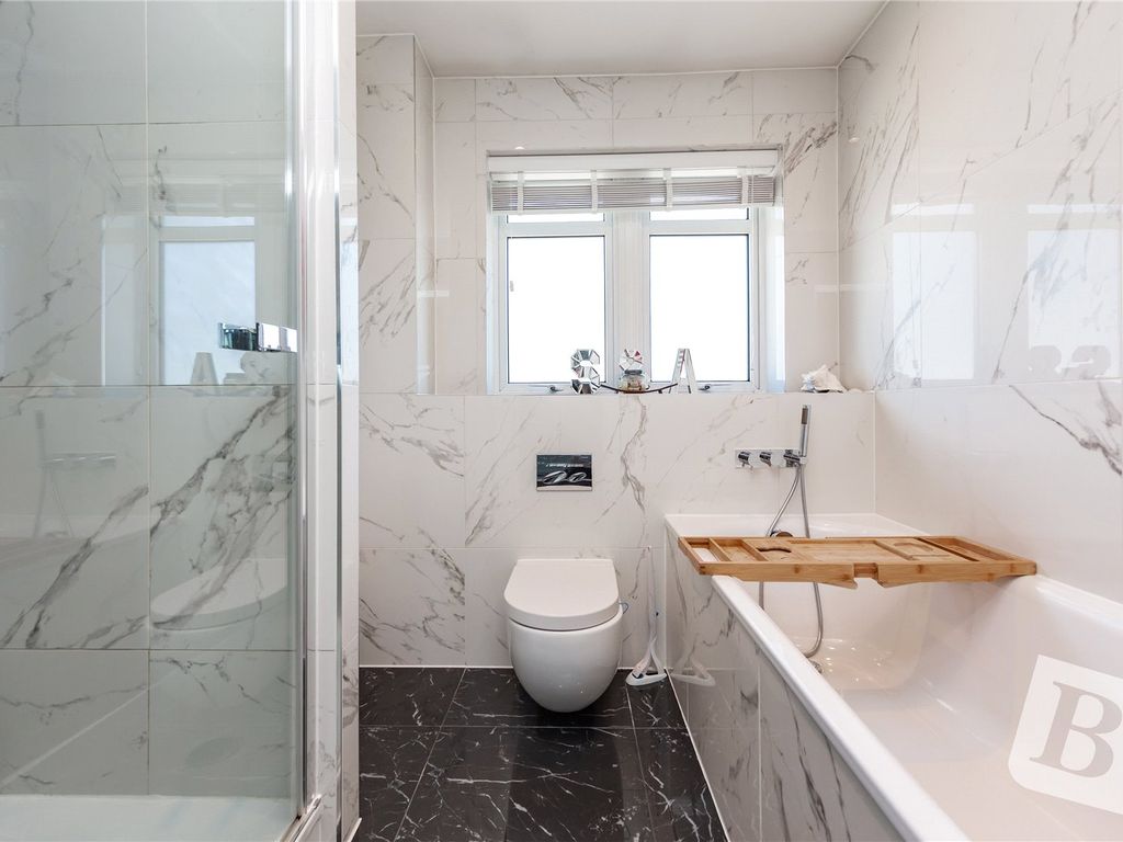 Abington Court, Hall Lane, Upminster RM14  