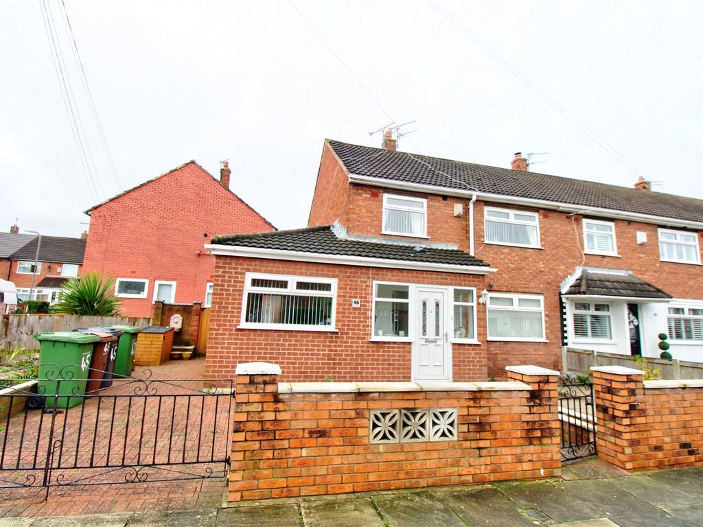 3 bed semidetached house for sale in Louis Pasteur Avenue, Netherton