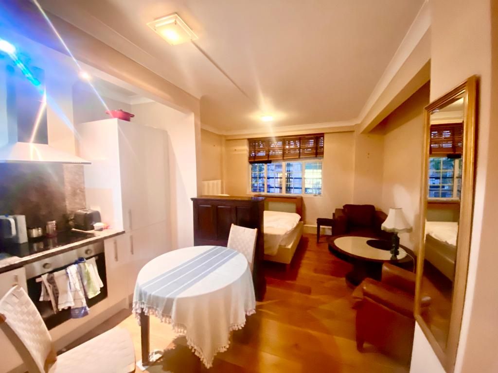 Studio to rent in Woburn Place, London WC1H, £1,750 pcm Zoopla