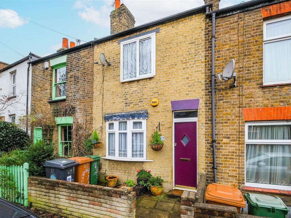 2 bed property for sale in Aubrey Road, London E17, £650,000 Zoopla