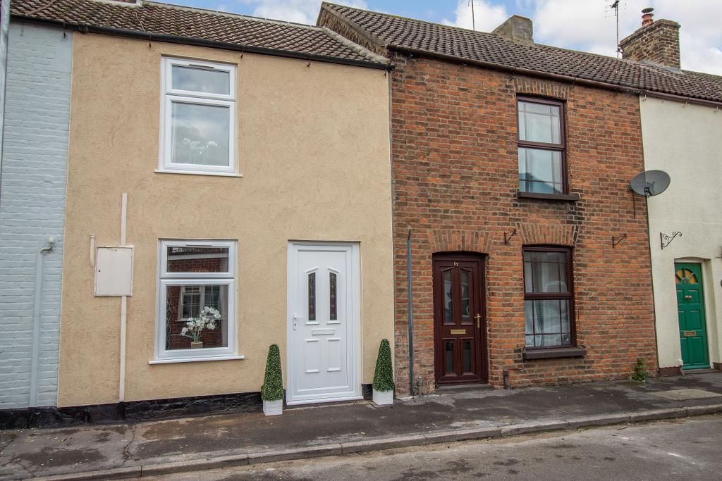 2 bed terraced house for sale in South Street, Crowland, Peterborough, Lincolnshire PE6 Zoopla