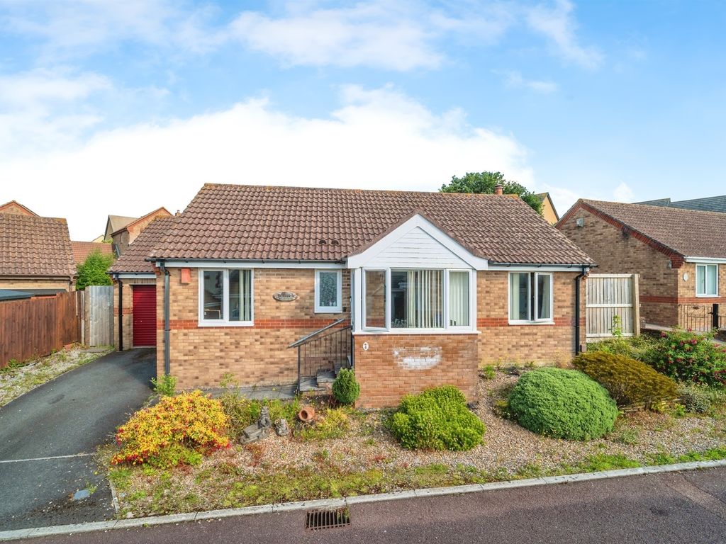 2 bed detached bungalow for sale in Walsingham Court, Plympton