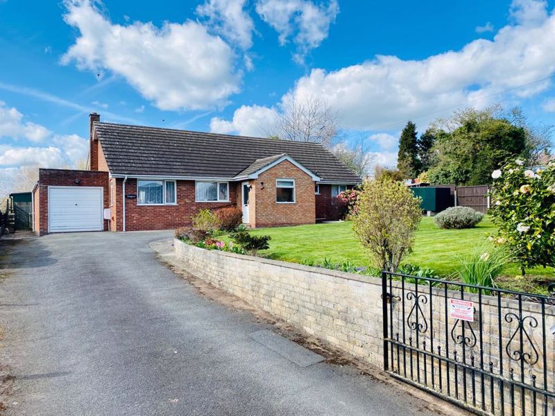 3 bed detached bungalow for sale in Jarvis Close, StauntonOnWye