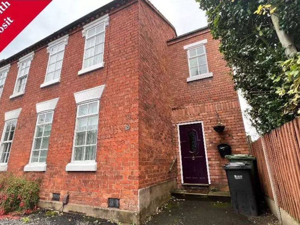4 bed semidetached house to rent in Chester Road North, Kidderminster