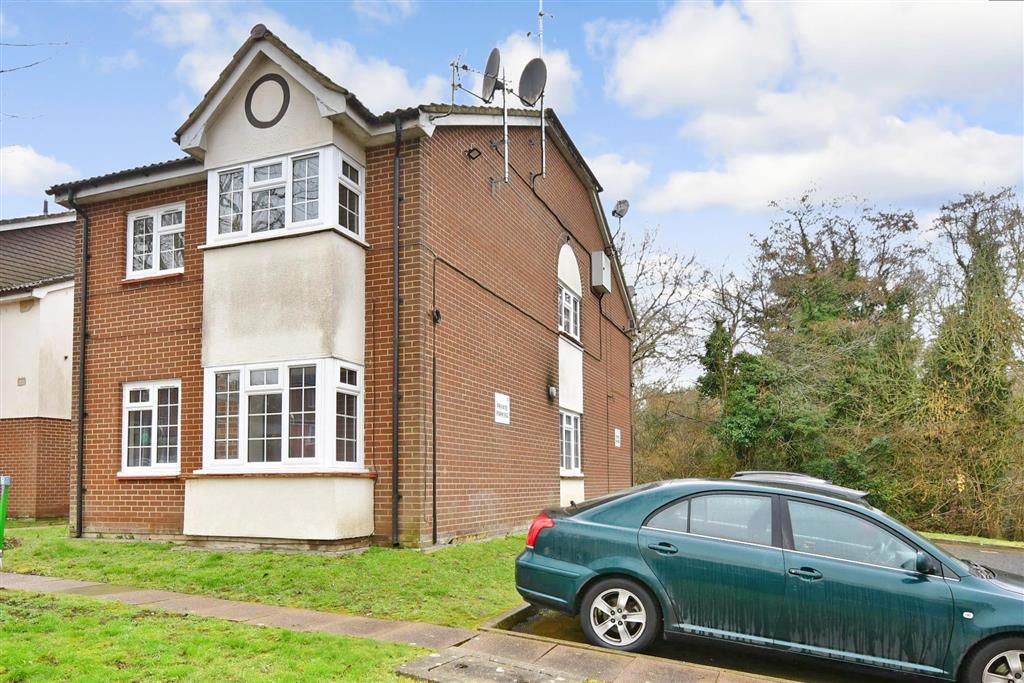 Studio for sale in Willow Rise, Downswood, Maidstone, Kent ME15 Zoopla